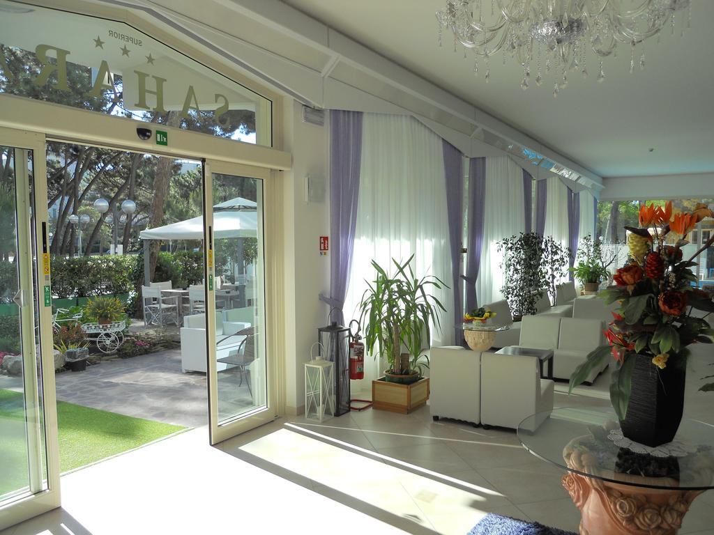 Hotel Sahara Milano Marittima Eksteriør billede