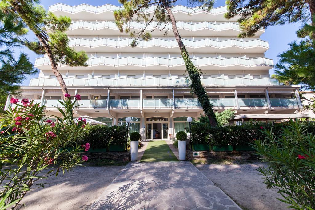 Hotel Sahara Milano Marittima Eksteriør billede