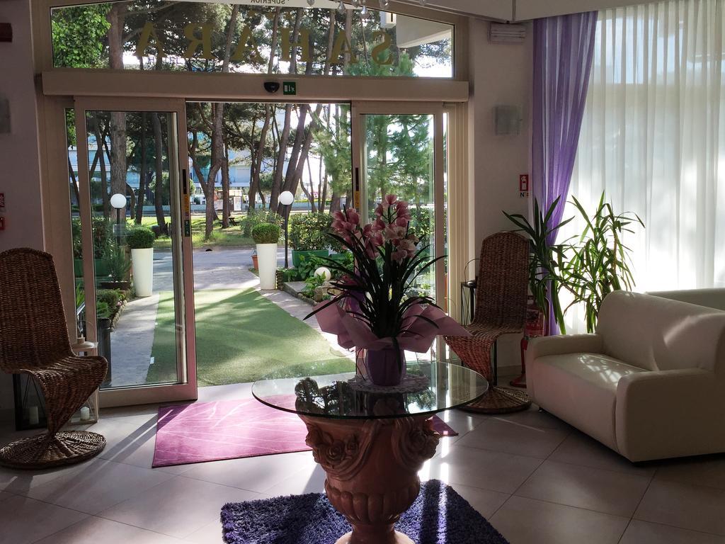 Hotel Sahara Milano Marittima Eksteriør billede